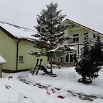 Zveryno Guest House
